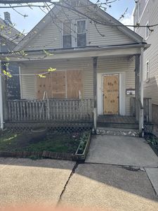 3114 N Leavitt St, Chicago, IL, 60618