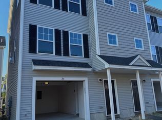 1400 Gorham St #36, Lowell, MA 01852