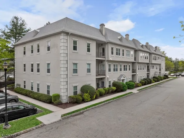 919 Burgundy Way BLDG 9 #919, Wayne Twp., NJ 07470