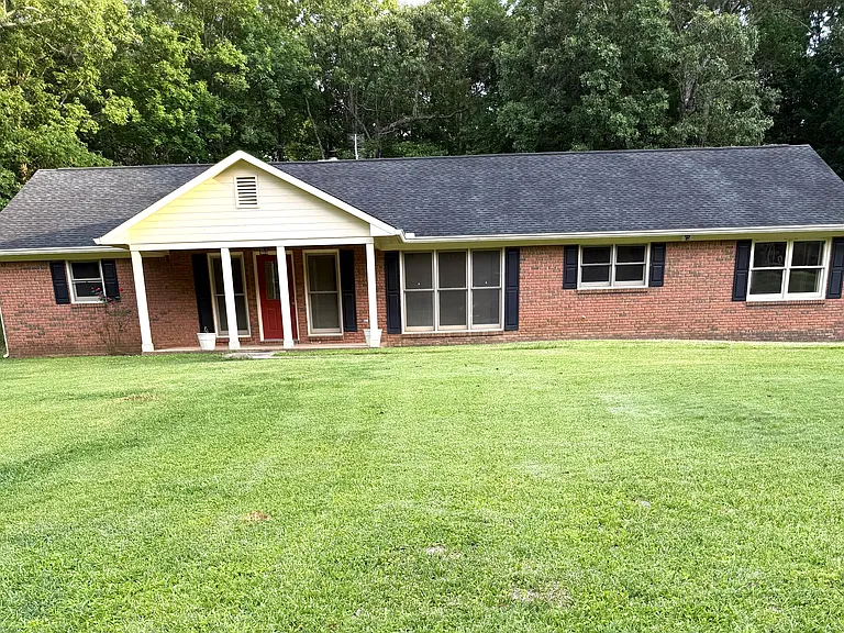 1085 Terry Ln — Photo 24