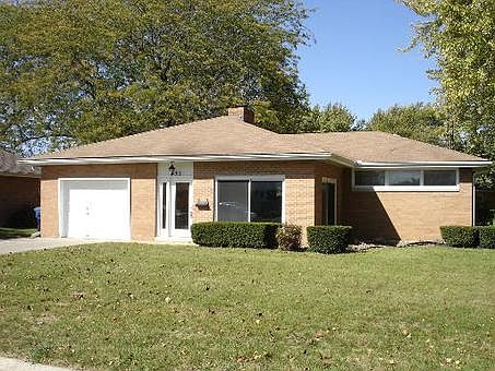 1st image of 525 Stockton Heights Dr