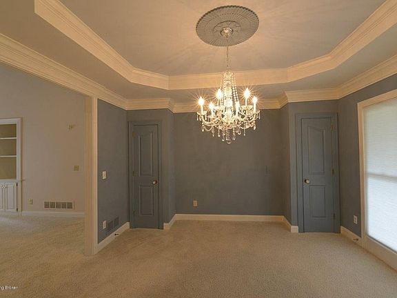 Formal dining room