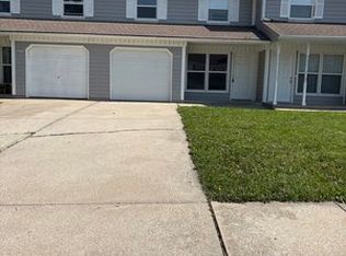 1400 SE 8th St, Lees Summit, MO 64063