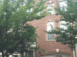 9435 Lanae Ln, Manassas Park, VA 20111