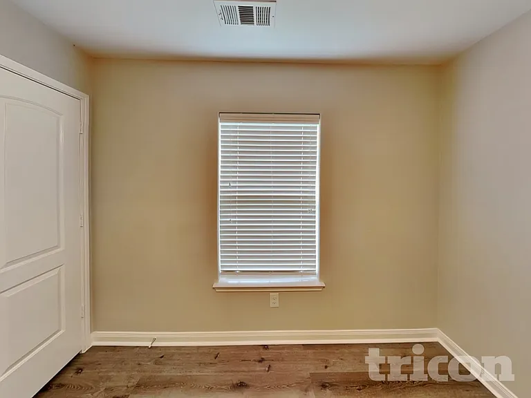 100 Rebel Rd — Photo 23