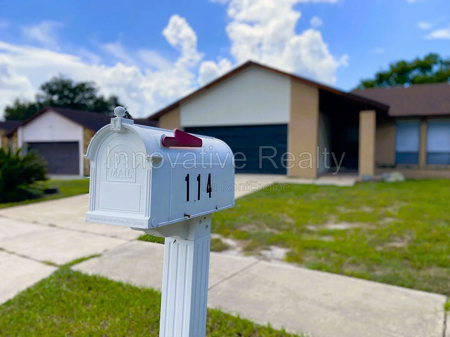 3 bed, 2.0 bath, 1518 sqft, $2,450 — Photo 2