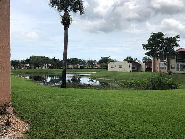 1st image of 158 Lake Carol Dr