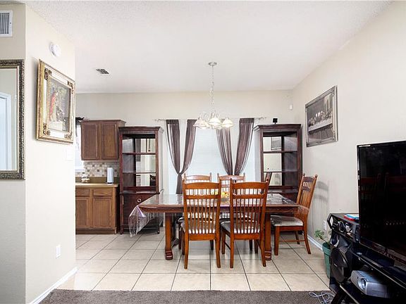 4th image of 543 Alameda Ave