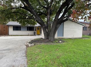 2847 W Rochelle Rd, Irving, TX 75062