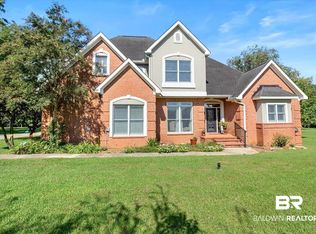 22081 Pearson St, Robertsdale, AL 36567
