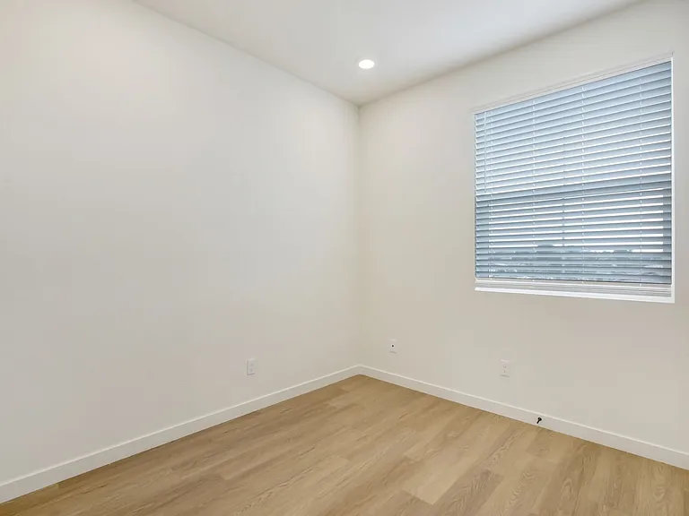 The Willow Townhomes — Photo 17