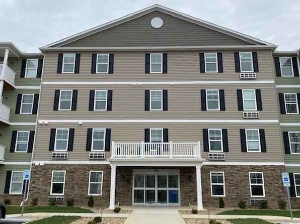 2040 Taylor Rd # 202, Auburn Hills, MI 48326 – 2-bedroom rental in Auburn Hills