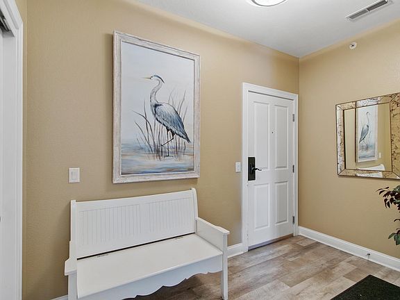 5th image of 650 E Hiawatha Dr #312