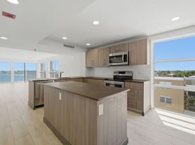 3901 S Flagler Dr