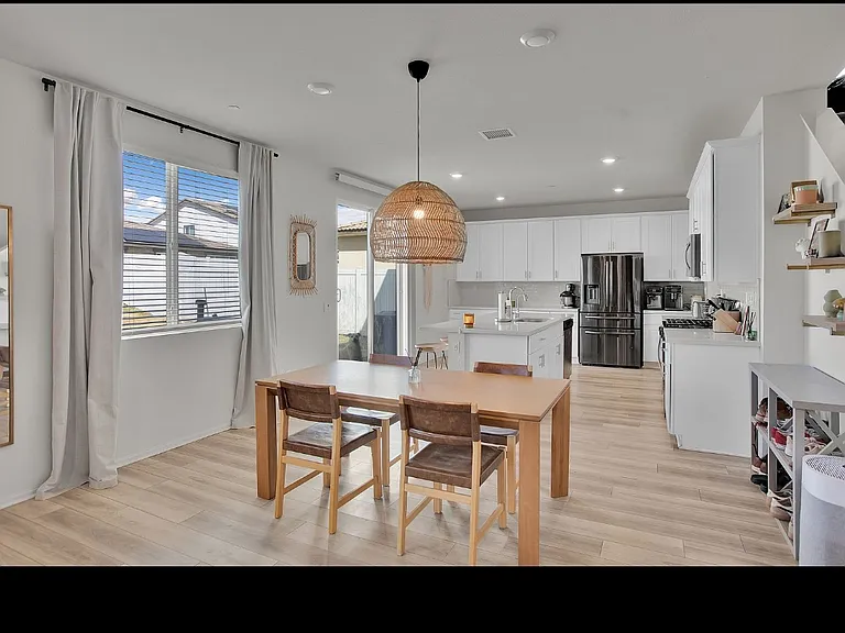 28229 Blossom Ct — Photo 4