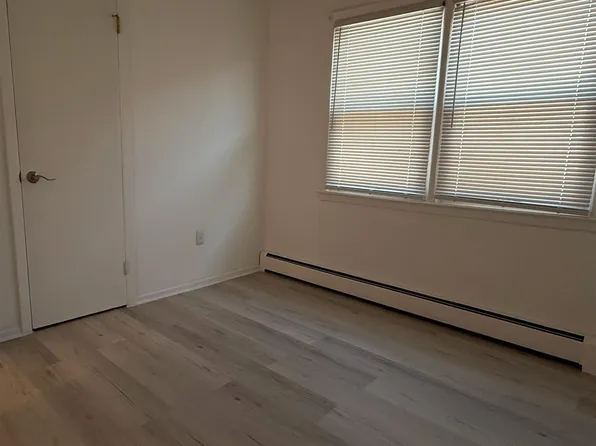 64 Isabella Avenue image 6 of 9