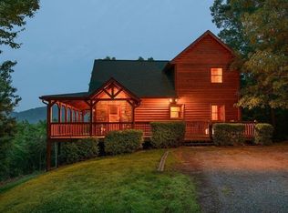 93 Deer Hunter Trl, Blue Ridge, GA 30513