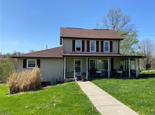 71040 Sharon Rd, Bridgeport, OH 43912