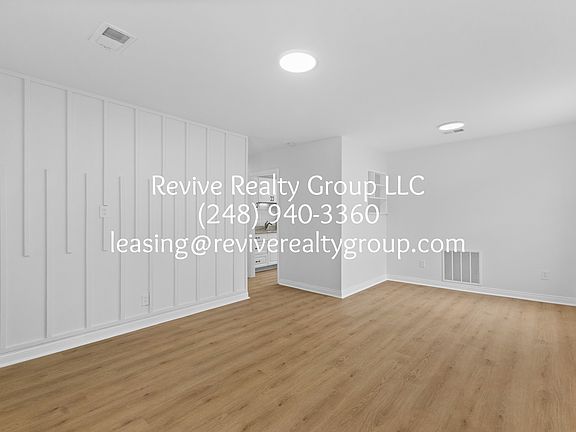 2nd image of 25630 Tecla Ave