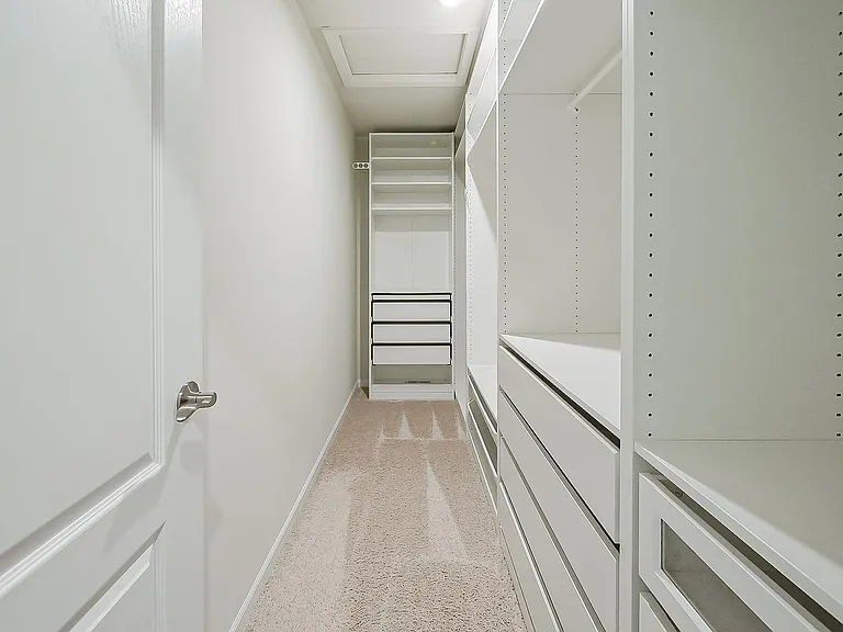 1582 Beachwood Dr — Photo 24