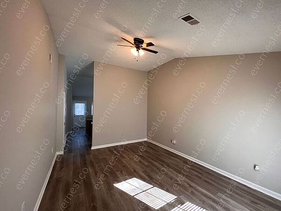 5th image of 5669 Kaitlyn Dr N