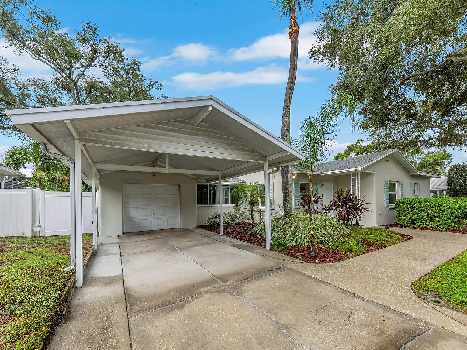 4 bed, 1700 sqft, $3,550 — Photo 3