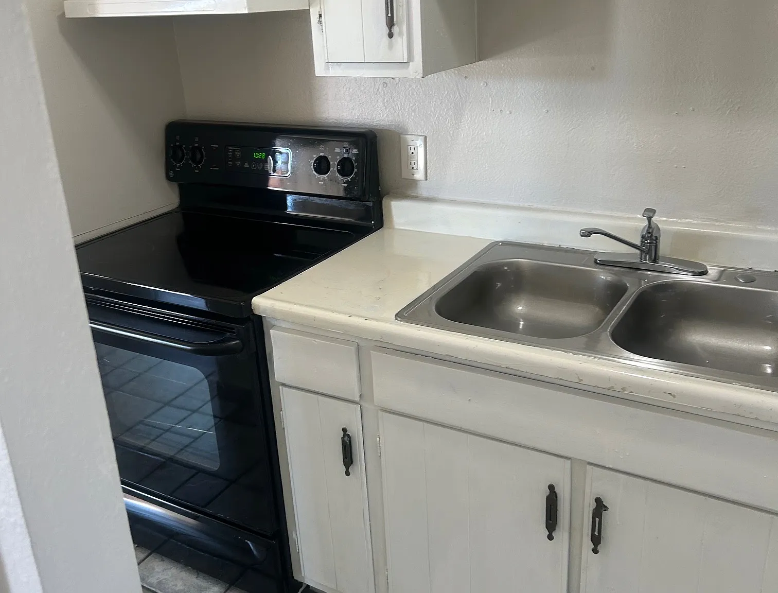 1205 Yosemite St — Photo 3