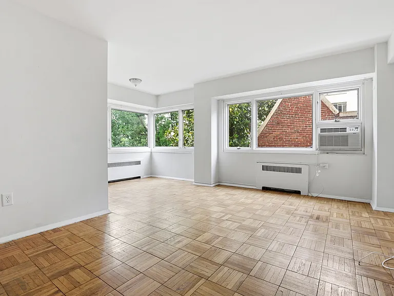 2720 Wisconsin Ave NW #302 — Photo 11