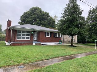 2207 Farnsley Rd, Shively, KY 40216