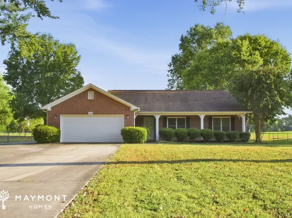 304 Plantation Dr, Meridianville, AL 35759