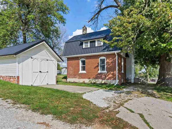 138 W Lakeview St, North English, IA 52316