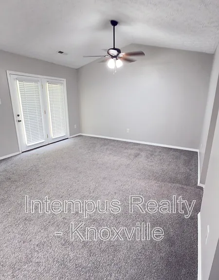 1013 Ashley Michelle Ct — Photo 7