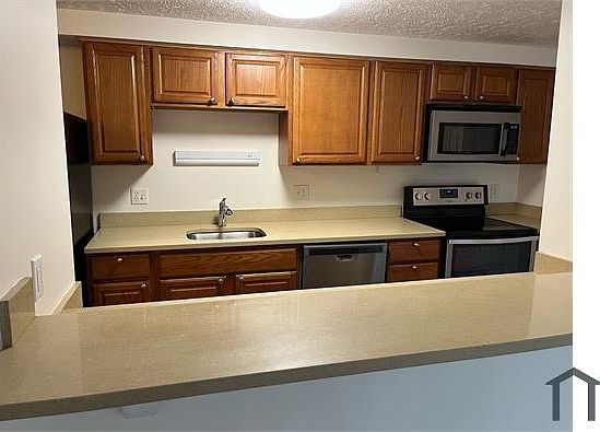 3rd image of 3371 Yost Ln #203