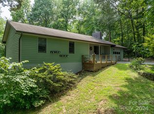 36 Brentwood Dr, Asheville, NC 28806