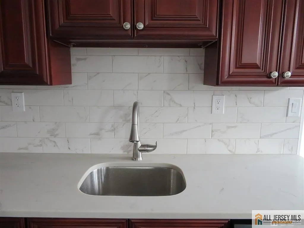 1 bed, 1.0 bath, 958 sqft, $2,275 — Photo 4