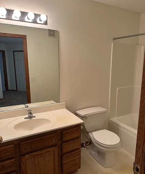 9613 Linden Ln N — Photo 11