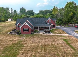 7570 Cedar St, Akron, NY 14001