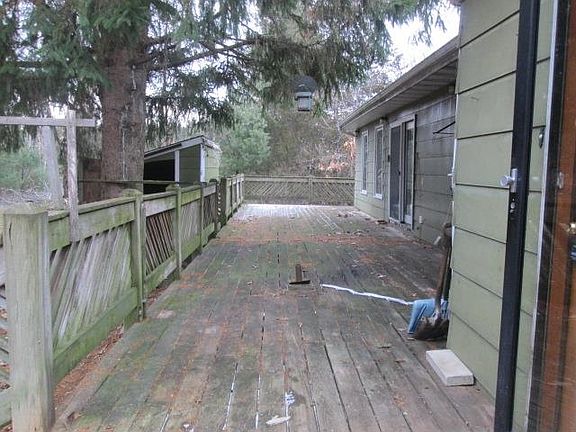 3rd image of 1560 20th Ave