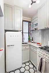 Rented by Societe Real Estate