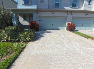 2268 Spring Lake Ct, Clearwater, FL 33763