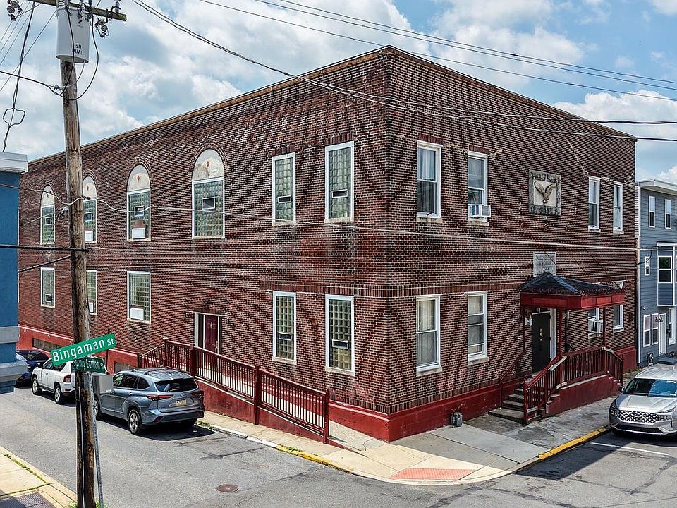 1st image of 816 Bingaman St