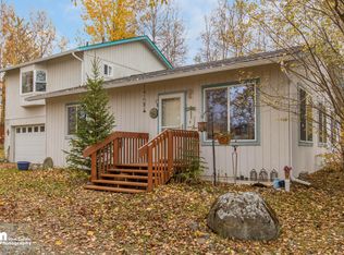 18847 Man O War Rd, Eagle River, AK 99577
