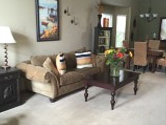 3rd image of 4923 W C St