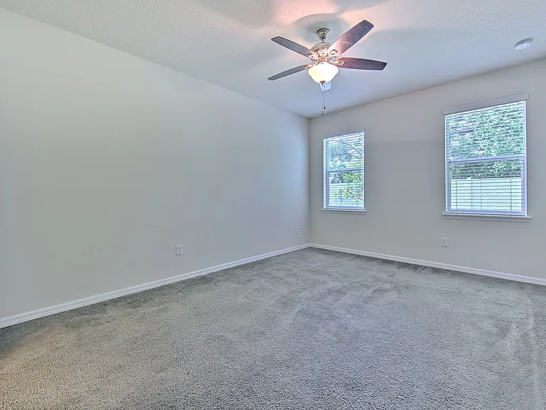 2111 Broadway View Ave — Photo 16