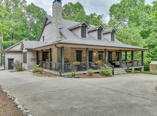 1168 Johnny Hall Rd, Burns, TN 37029