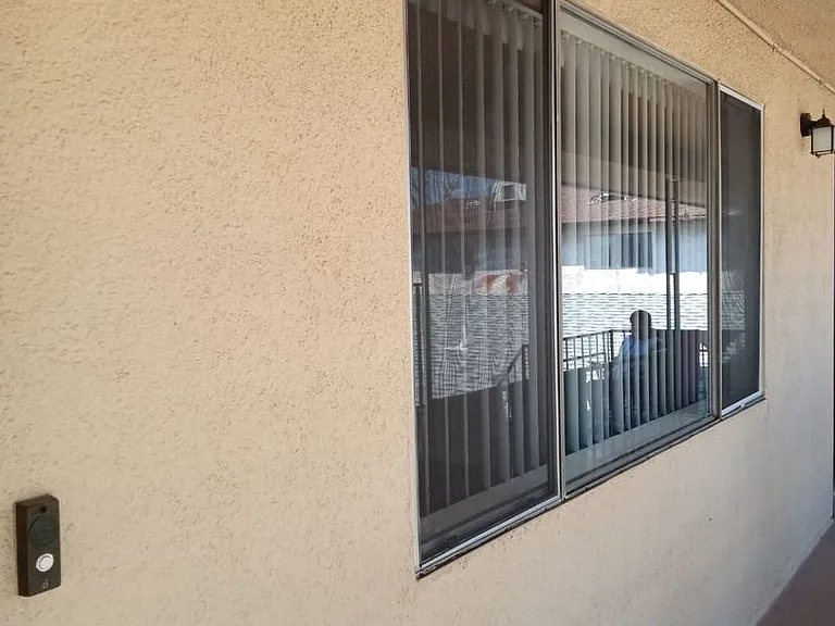 8190 Wheeler Ave — Photo 2