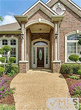3rd image of 2610 Parker Ct
