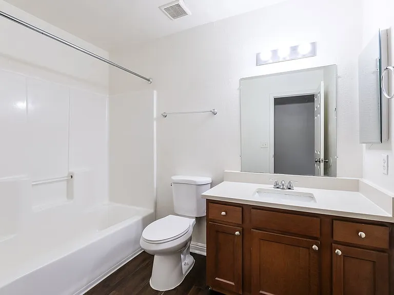 6634 W Pima St — Photo 15