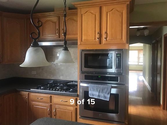 2nd image of 5102 W Roscoe St APT 1