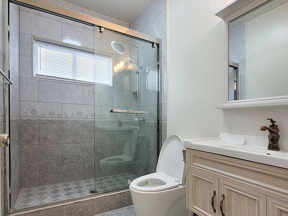 5th image of 321 Ilima St #A